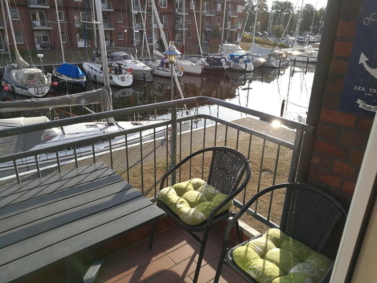 Fewo "Hafenblick" Ueckermunde Bagian luar foto